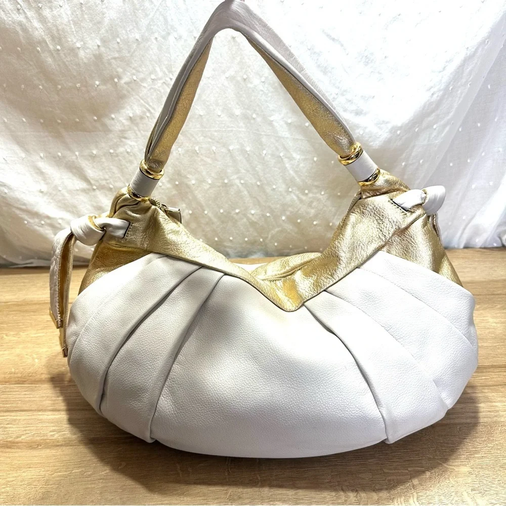 B. Makowsky Stamford Top Zip Off White & Gold Pebble Leather Hobo Shoulder‎ Bag